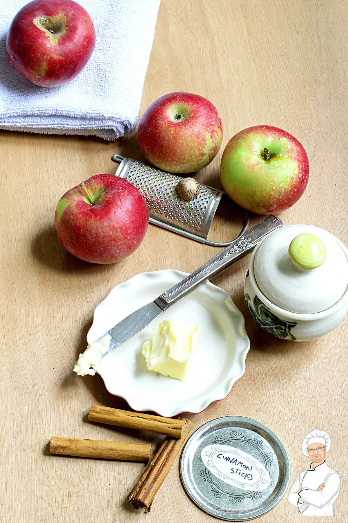 Recipe for homemade apple pie roll ups