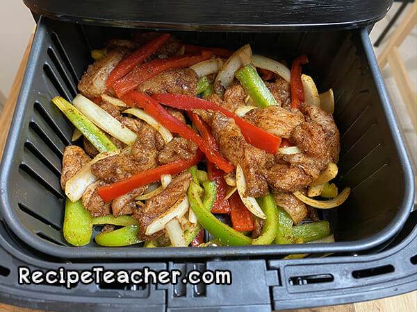 Recipe for air fryer chicken fajitas
