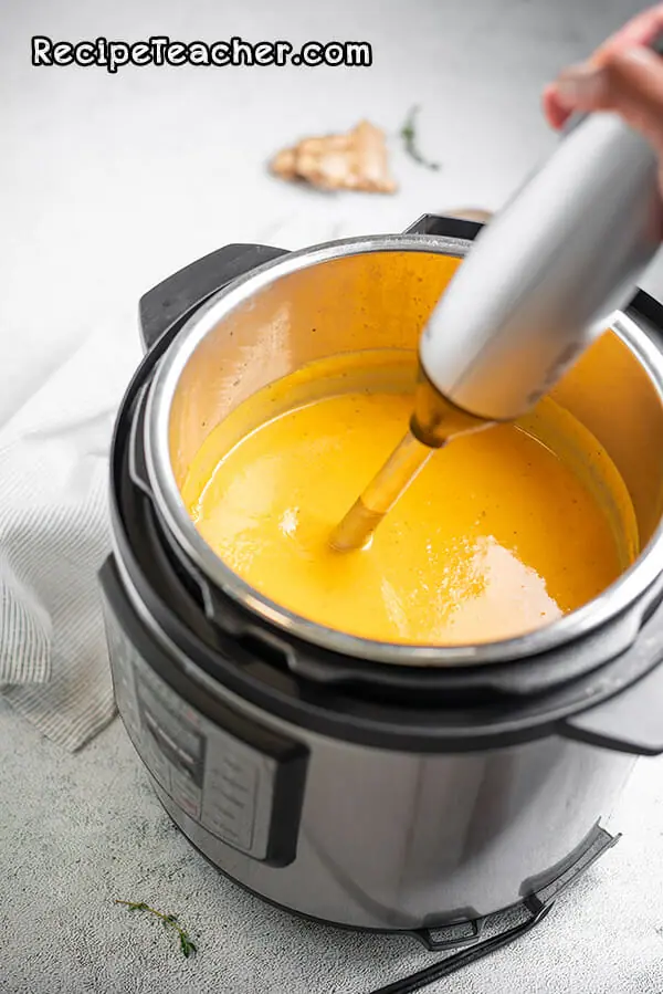 Recipe for Instant Pot butternut squash and sweet potato soup