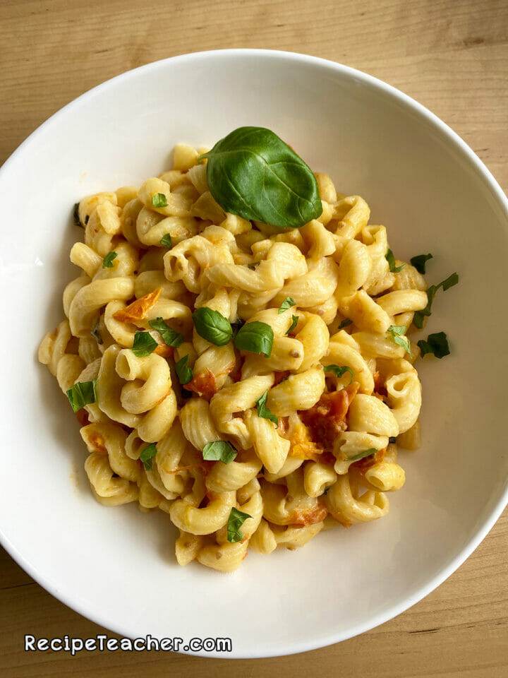 Best Darn Instant Pot Feta Pasta RecipeTeacher