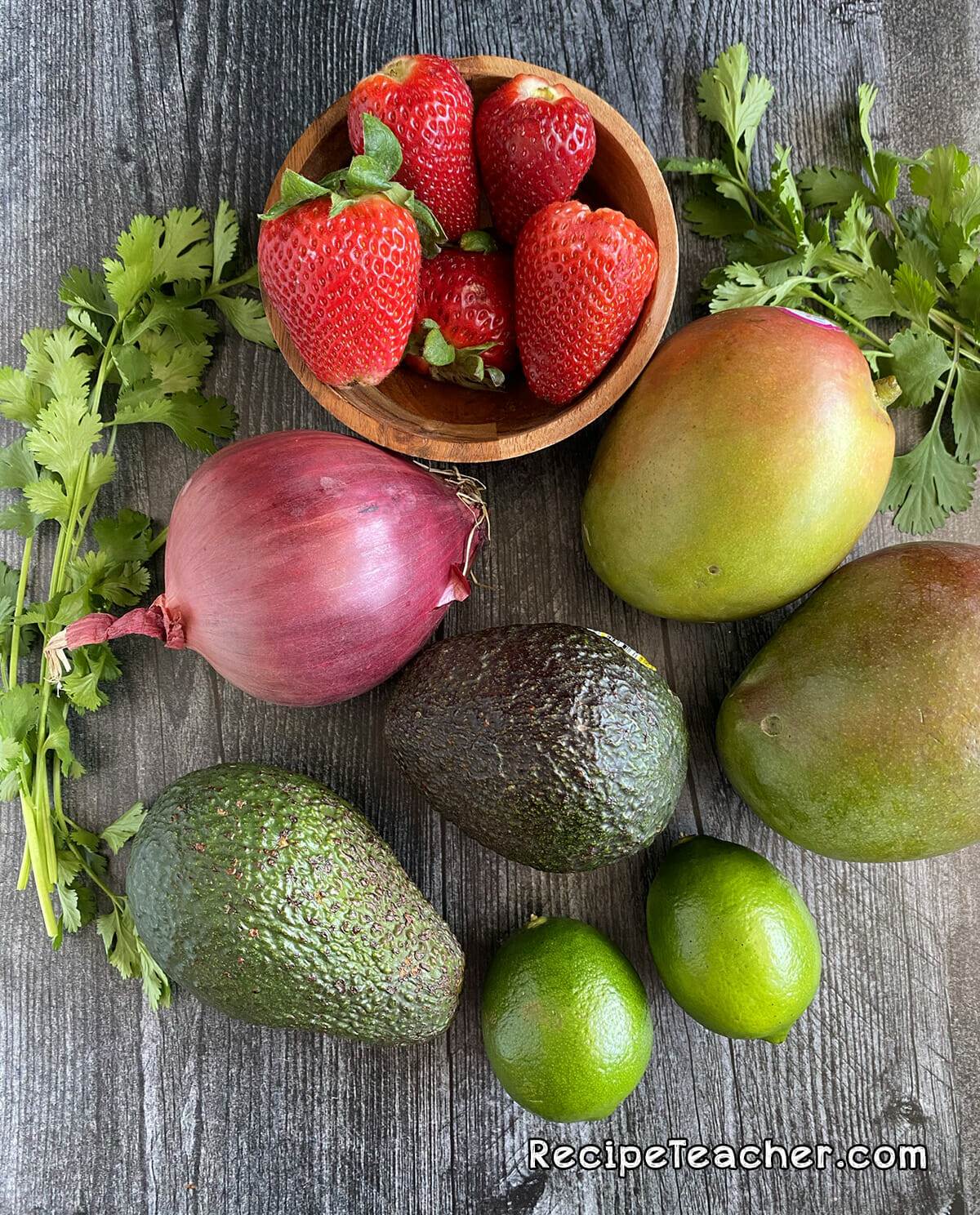 Ingredients for sweet and chunky mango salsa