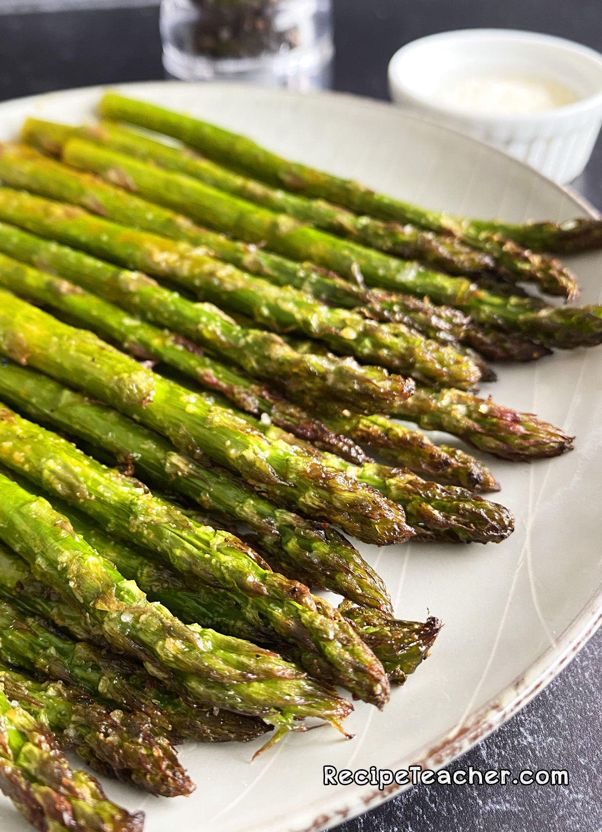 Easy air fryer asparagus recipe