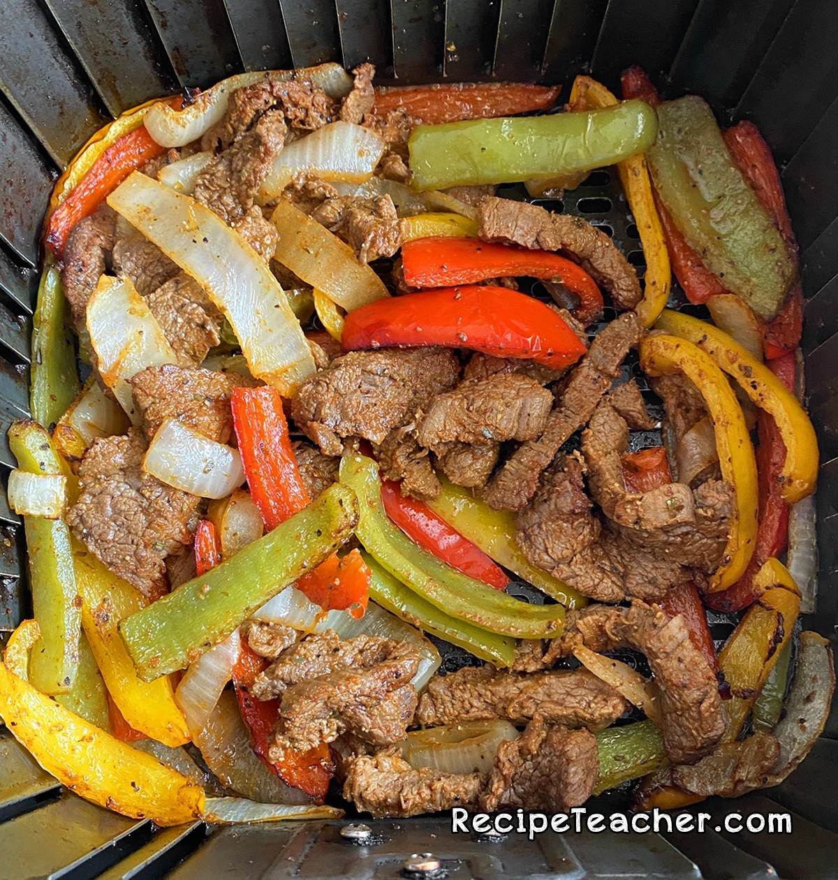 Recipe for air fryer steak fajitas
