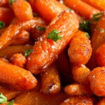 Recipe for honey maple roasted carrots in an air fryer