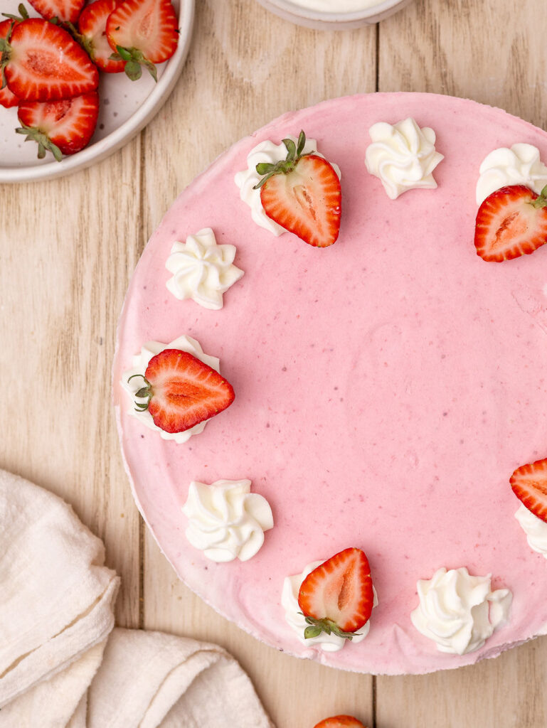 Strawberry Icebox Pie - RecipeTeacher