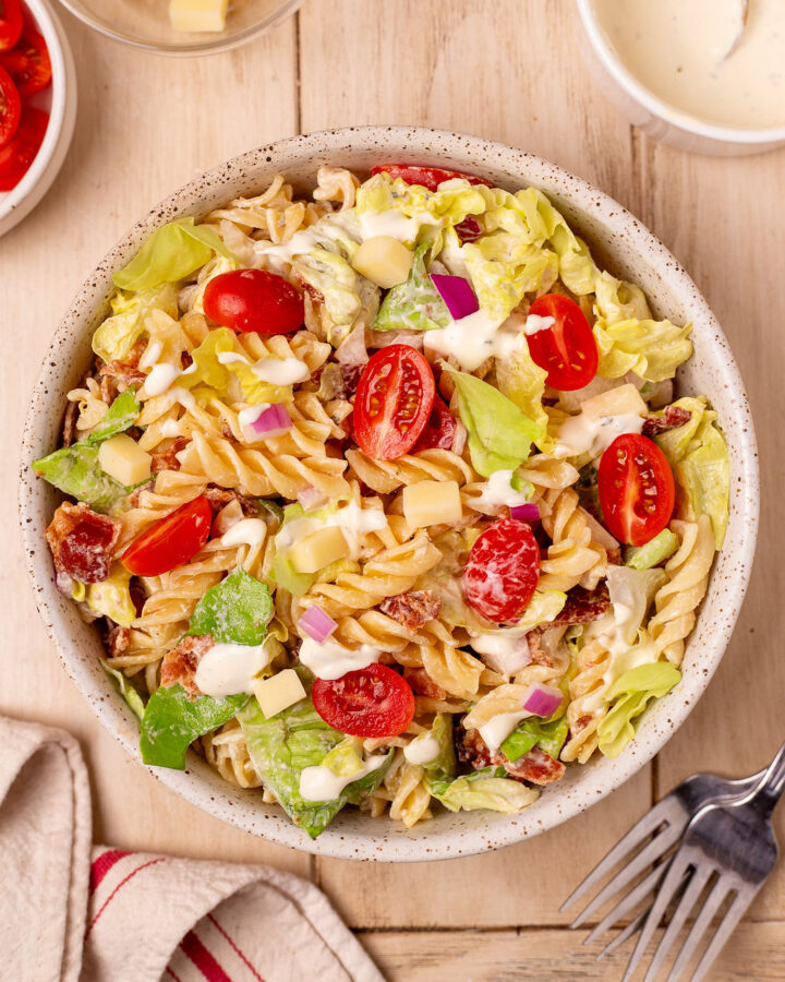 BLT Pasta Salad RecipeTeacher