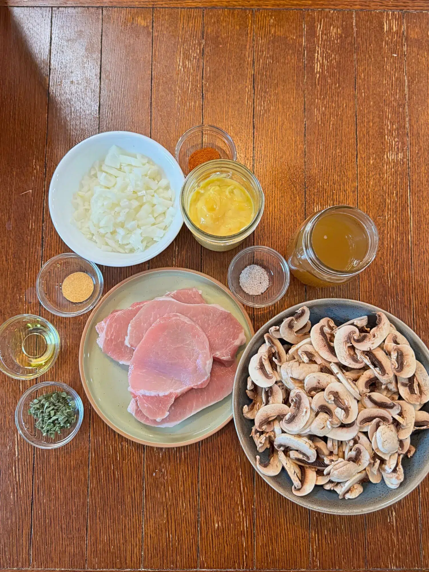 Ingredients for slow cooker pork chops with mushroom gravy.