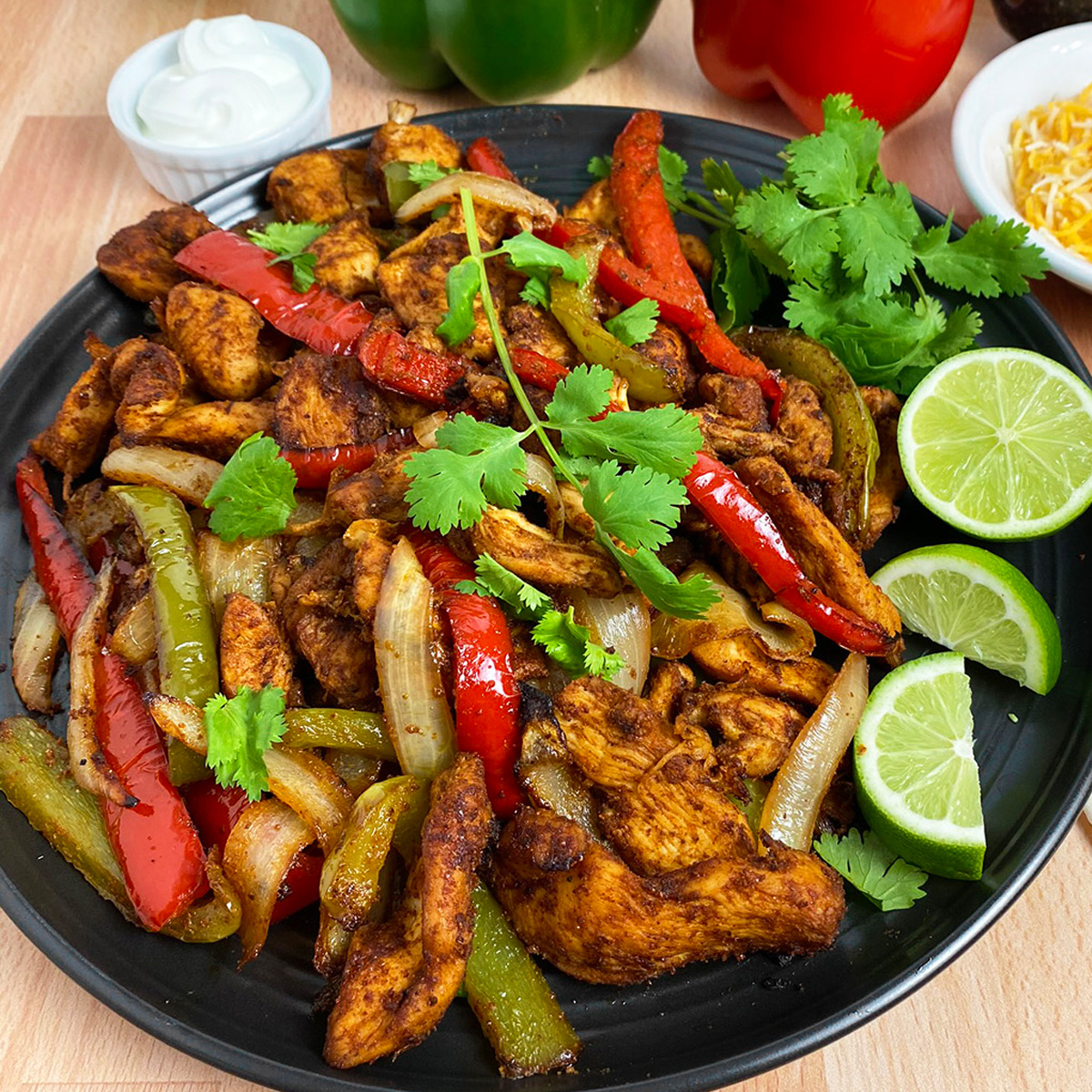 air fryer chicken fajitas served on a platter